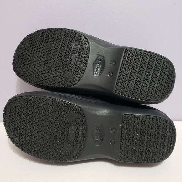 Crocs Black Slip On Comfort  Classic Women's Shoes Sz 8 - Picture 9 of 10